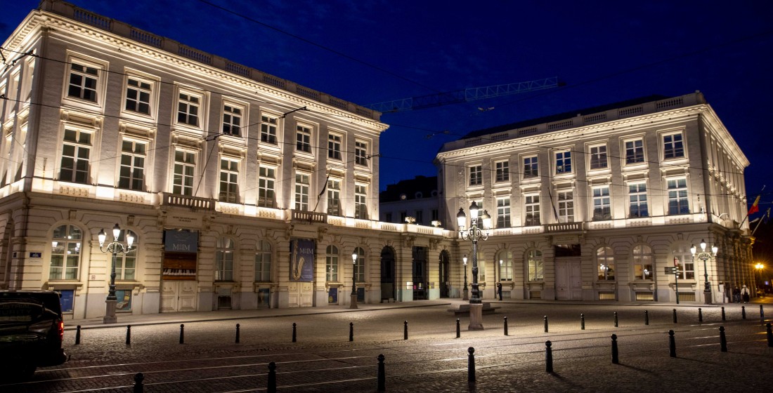 Illuminated Brussels heritage — official Beliris photograph